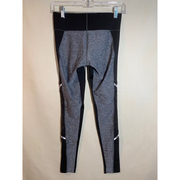 PINK Victoria’s Secret Ultimate Legging - Picture 3 of 6